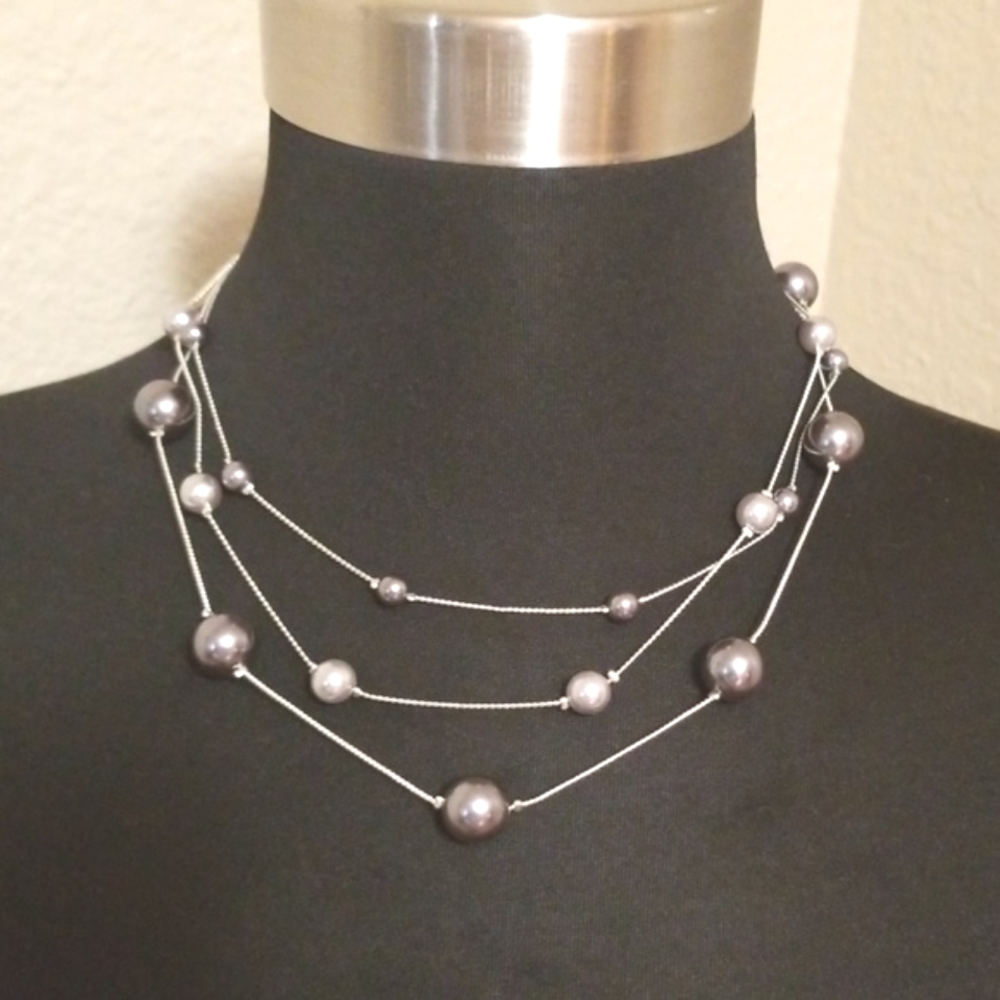 RMN Silver Gray Bead Necklace